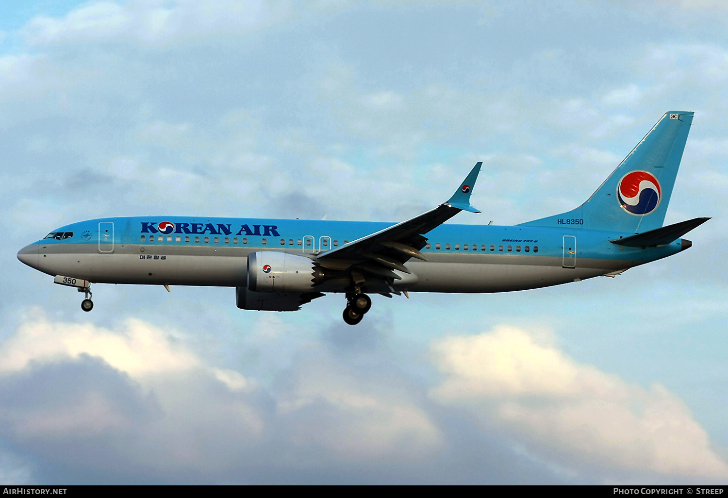Aircraft Photo of HL8350 | Boeing 737-8 Max 8 | Korean Air | AirHistory.net #737567