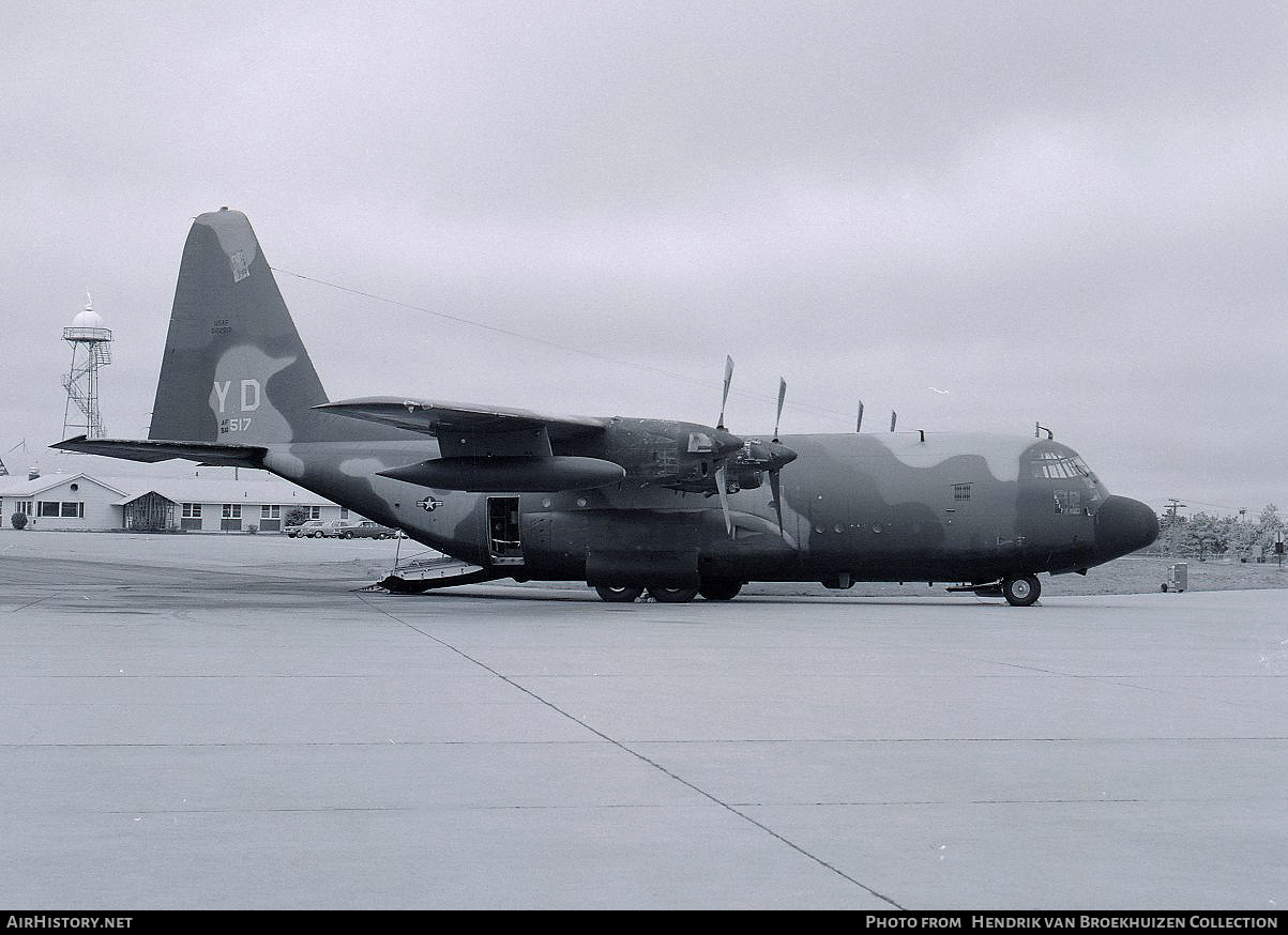 Aircraft Photo of 56-517 / YD-56-517 | Lockheed C-130A/AT Hercules | USA - Air Force | AirHistory.net #737610