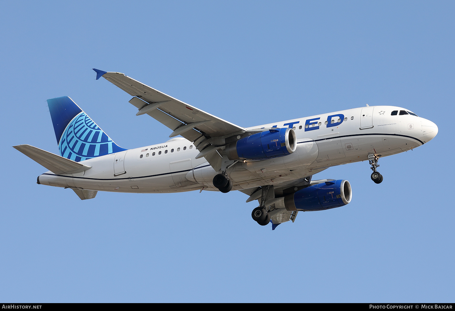 Aircraft Photo of N805UA | Airbus A319-131 | United Airlines | AirHistory.net #737660