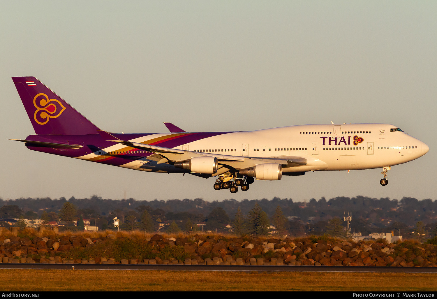 Aircraft Photo of HS-TGY | Boeing 747-4D7 | Thai Airways International | AirHistory.net #737661