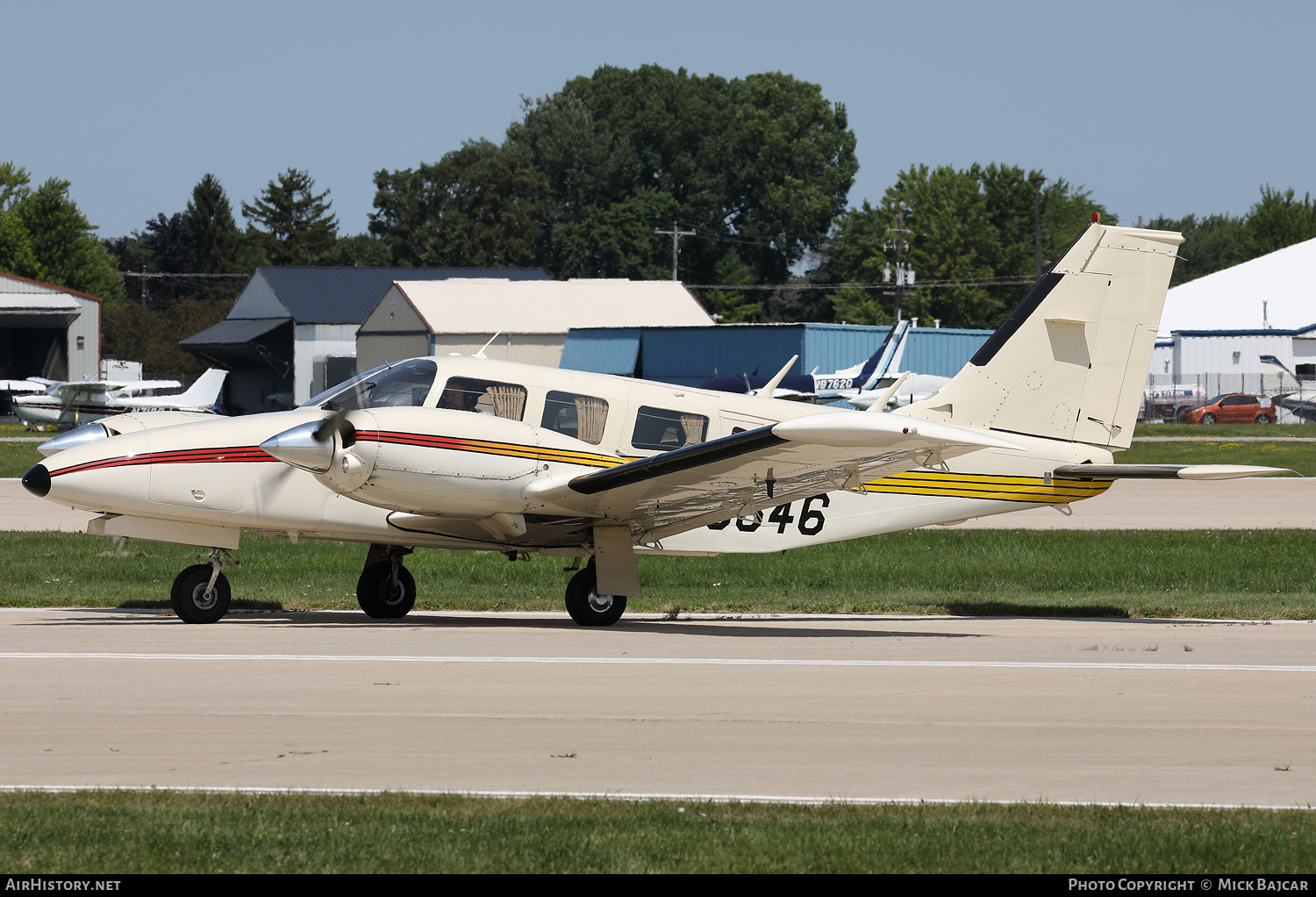 Aircraft Photo of N33646 | Piper PA-34-200T Seneca II | AirHistory.net #737694