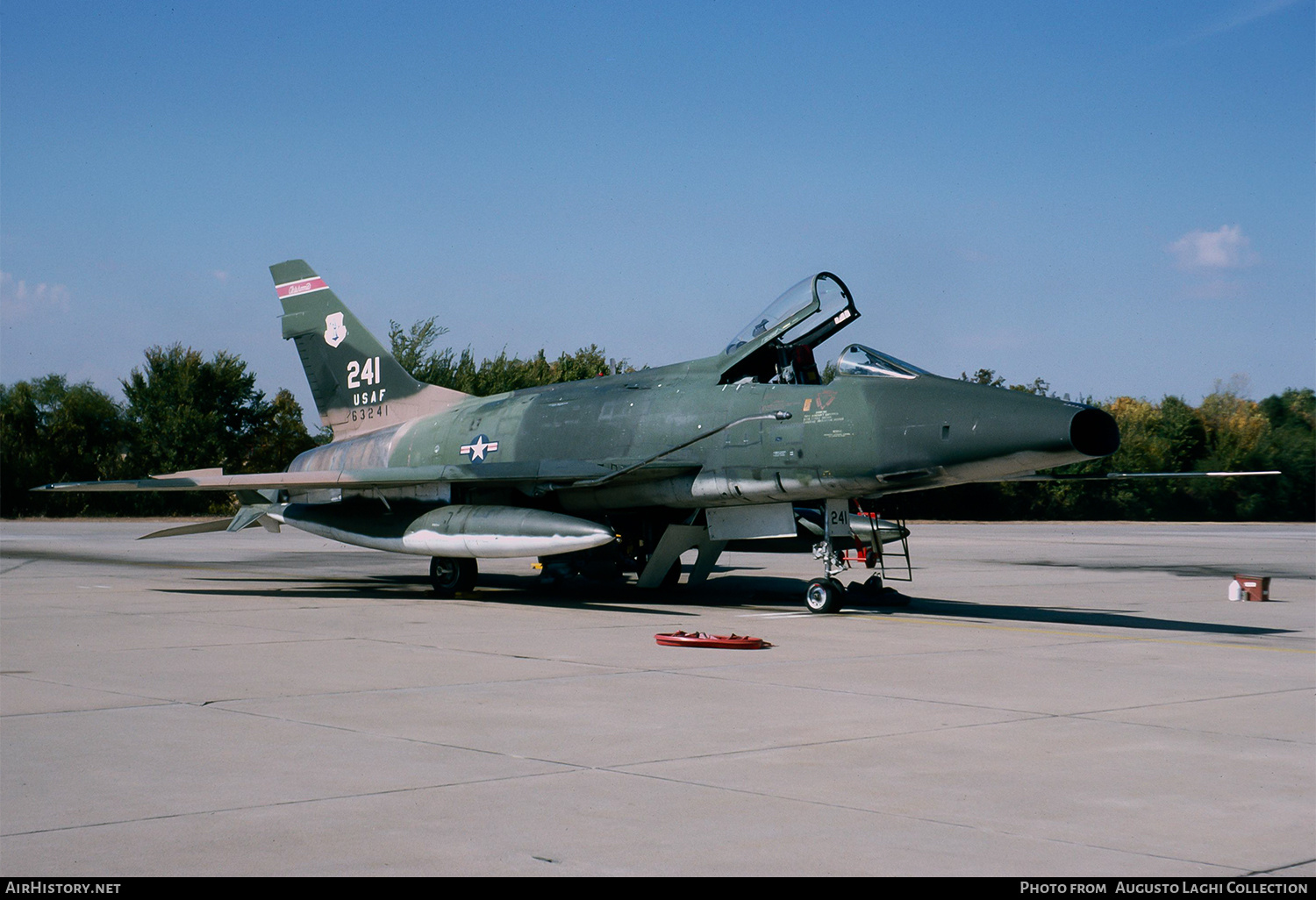 Aircraft Photo of 56-3241 / 63241 | North American F-100D Super Sabre | USA - Air Force | AirHistory.net #737700