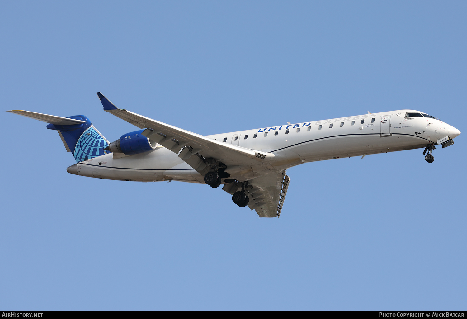 Aircraft Photo of N554GJ | Bombardier CRJ-702 (CL-600-2C10) | United Express | AirHistory.net #737818