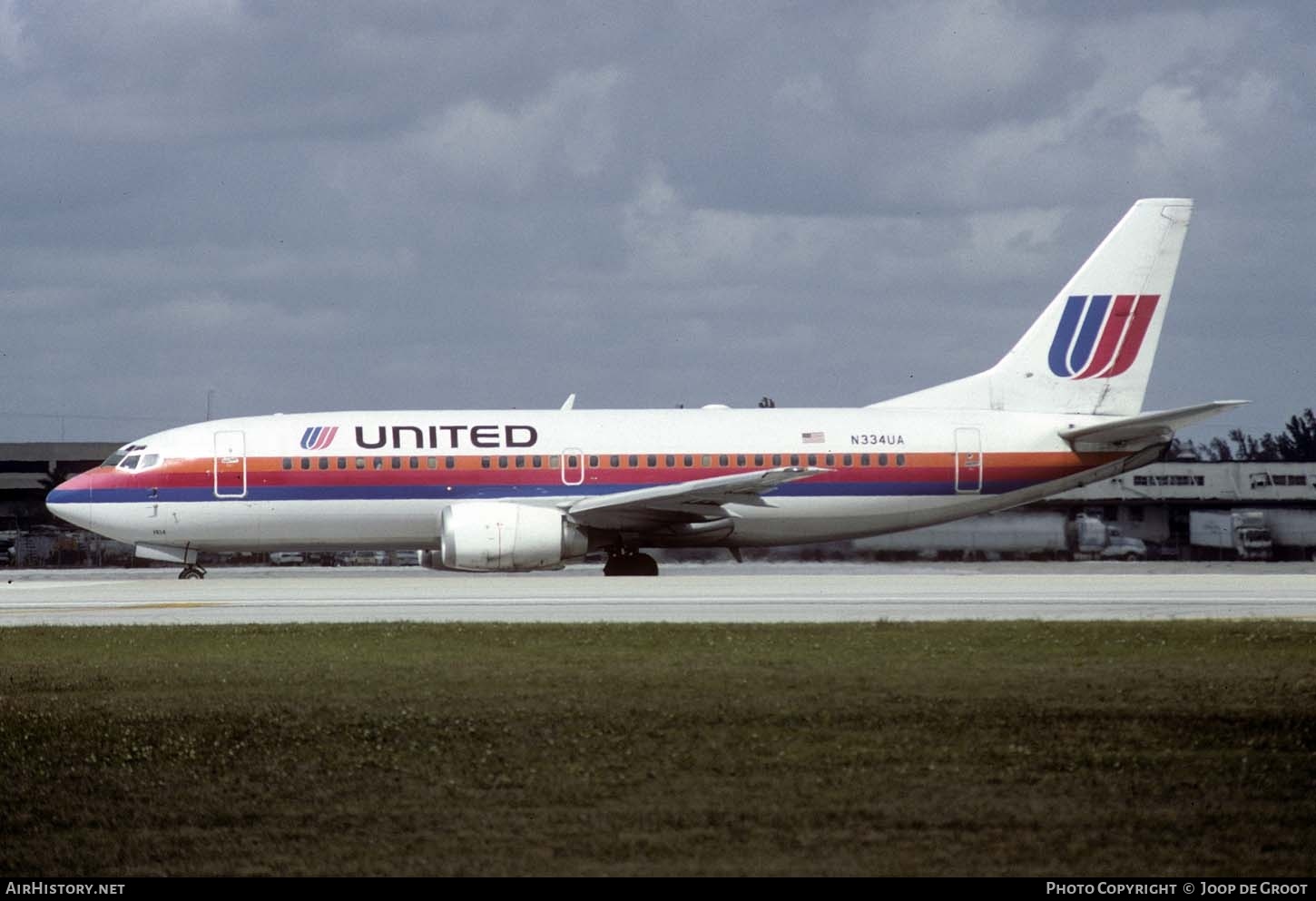 Aircraft Photo of N334UA | Boeing 737-322 | United Airlines | AirHistory.net #737844