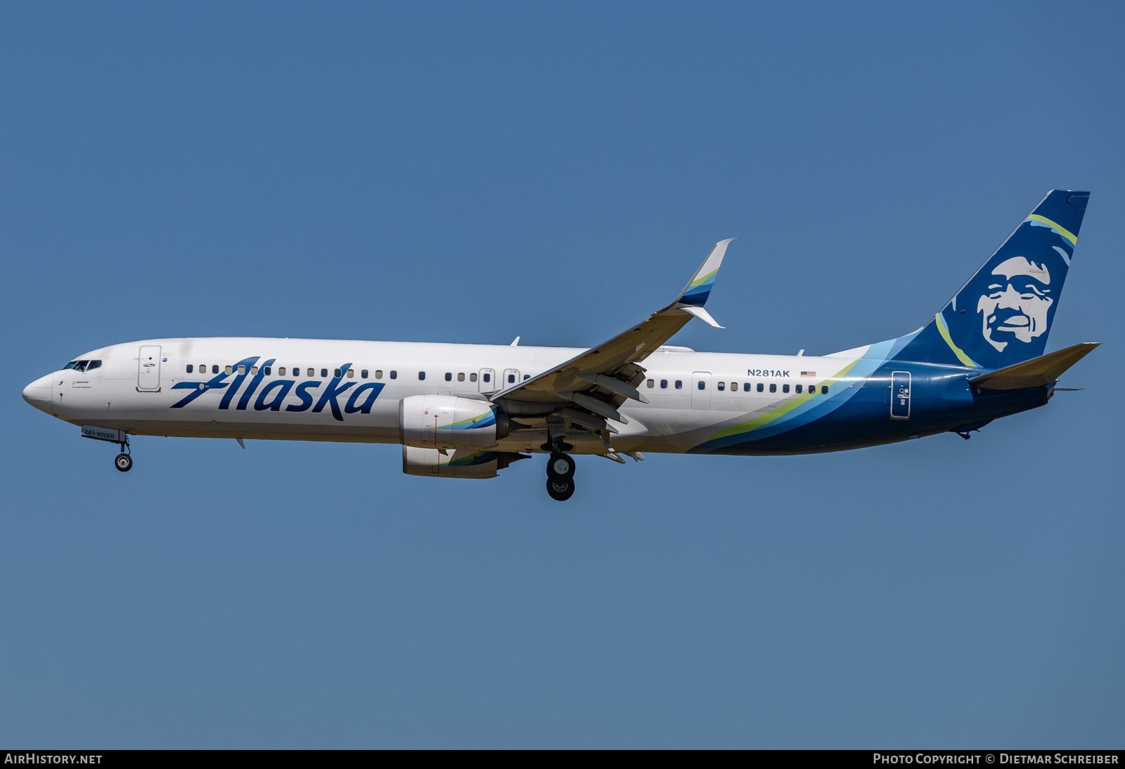 Aircraft Photo of N281AK | Boeing 737-900/ER | Alaska Airlines | AirHistory.net #737906