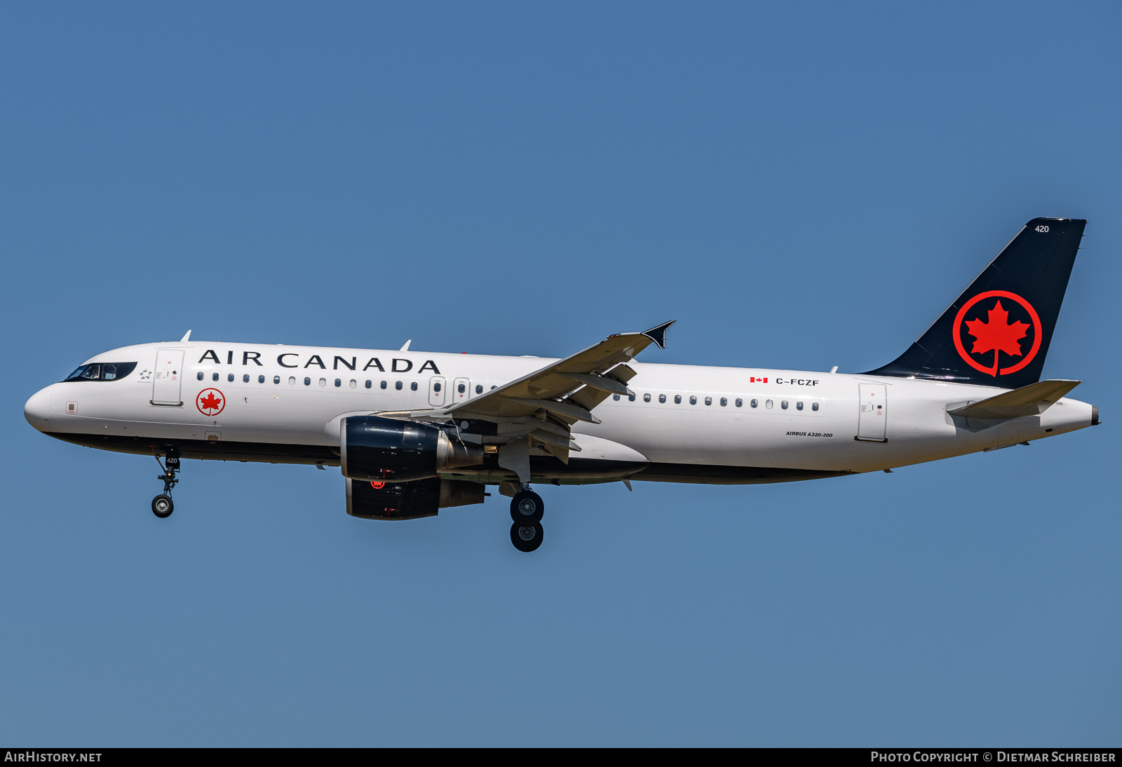 Aircraft Photo of C-FCZF | Airbus A320-214 | Air Canada | AirHistory.net #737959