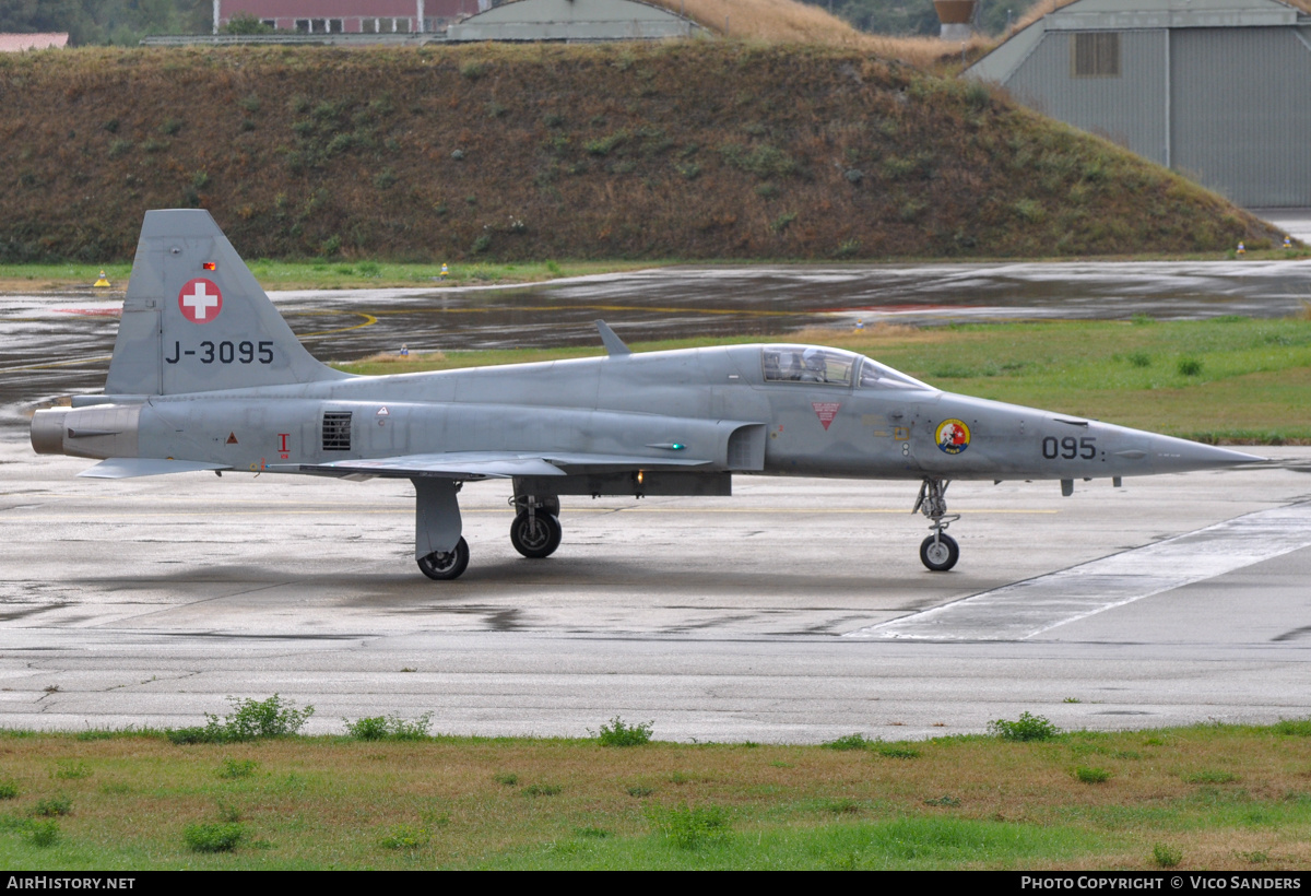 Aircraft Photo of J-3095 | Northrop F-5E Tiger II | Switzerland - Air Force | AirHistory.net #738168