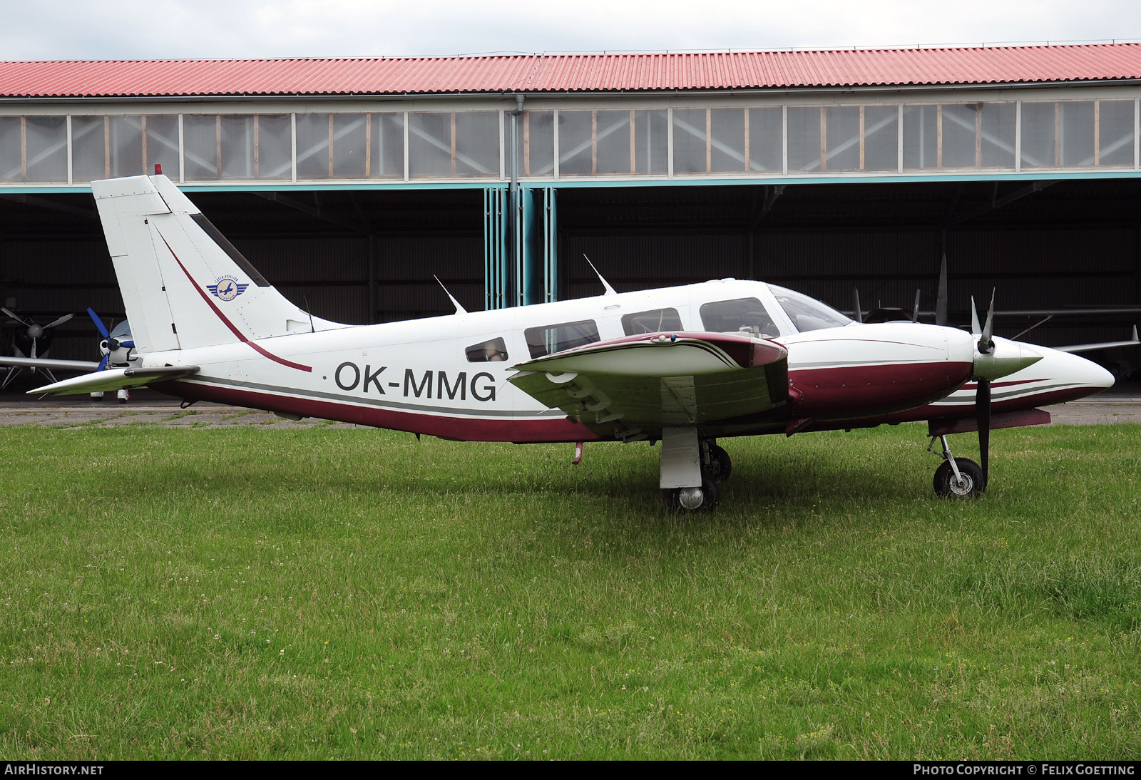 Aircraft Photo of OK-MMG | Piper PA-34-220T Seneca III | AirHistory.net #738200