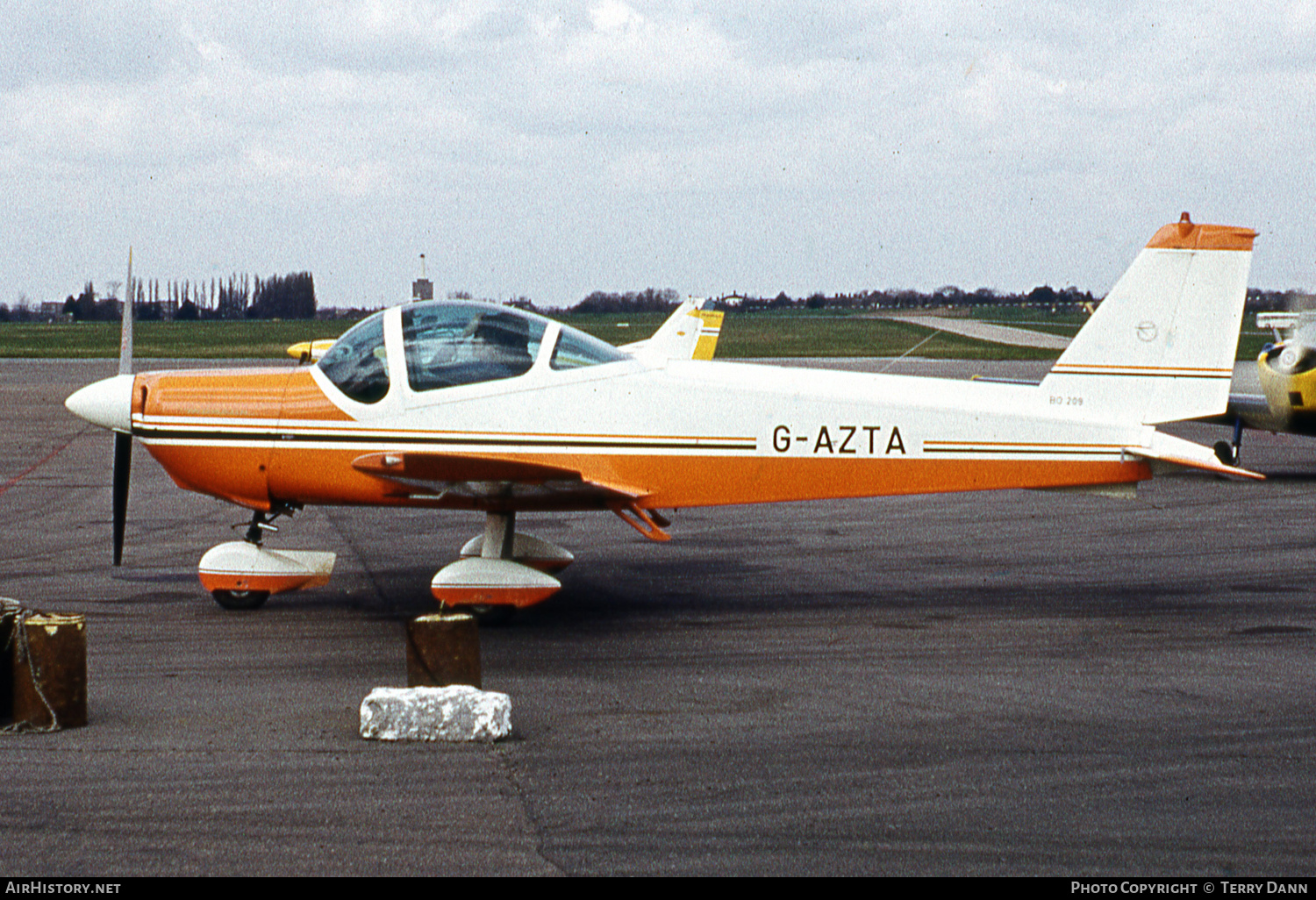 Aircraft Photo of G-AZTA | Bolkow BO-209 Monsun | AirHistory.net #738242