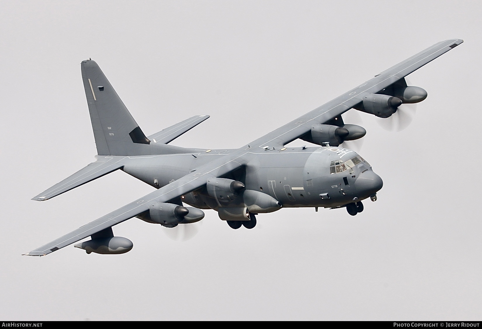 Aircraft Photo of 13-5778 / 35778 | Lockheed Martin MC-130J Hercules (L-382) | USA - Air Force | AirHistory.net #738261