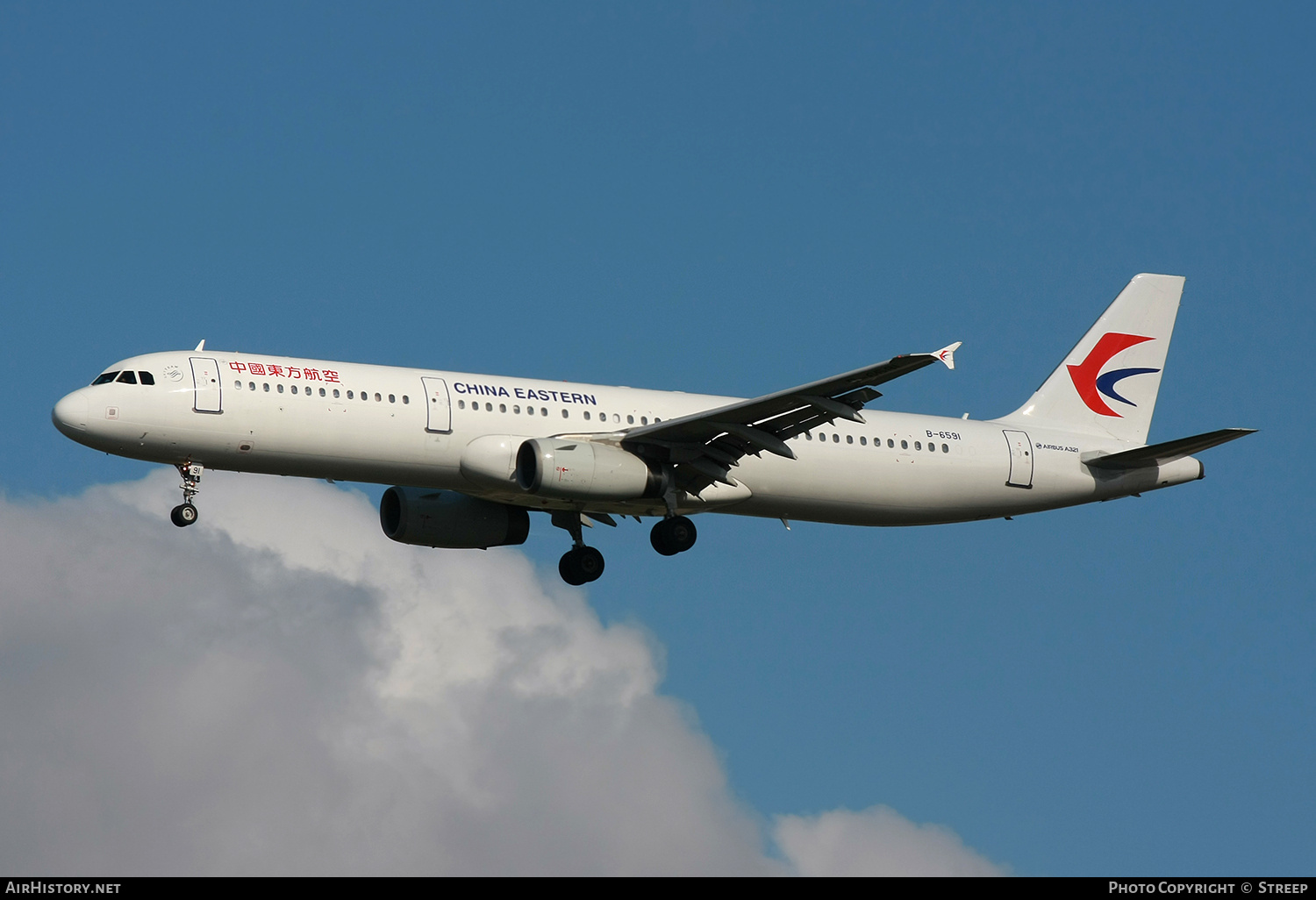 Aircraft Photo of B-6591 | Airbus A321-231 | China Eastern Airlines | AirHistory.net #738274