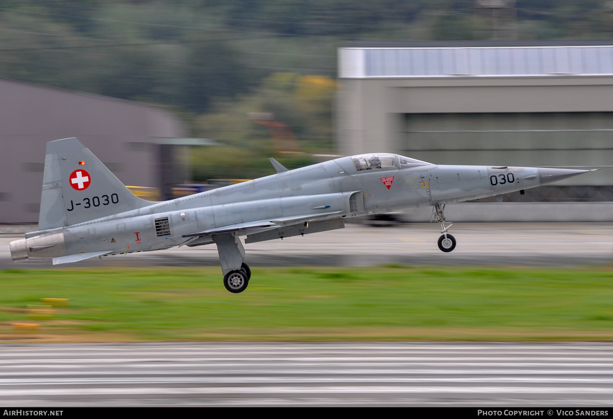Aircraft Photo of J-3030 | Northrop F-5E Tiger II | Switzerland - Air Force | AirHistory.net #738327