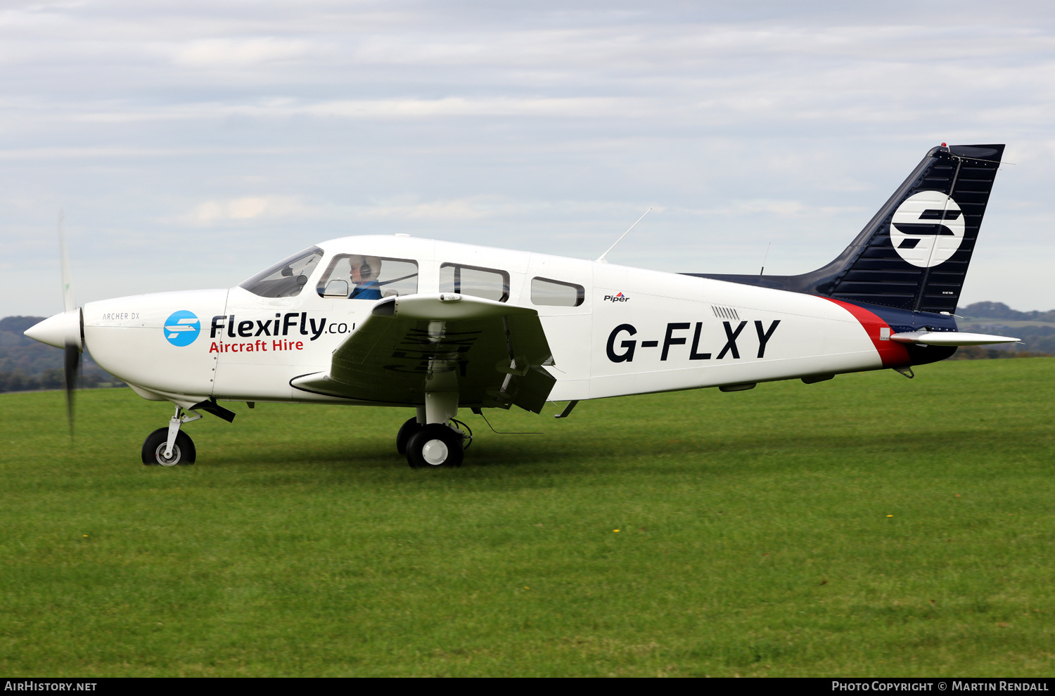 Aircraft Photo of G-FLXY | Piper PA-28-181 Cherokee Archer III | Flexifly Aircraft Hire | AirHistory.net #738347
