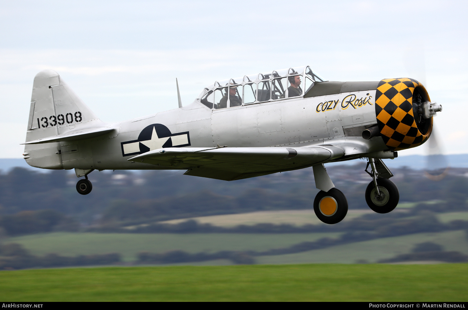Aircraft Photo of G-BGOR / 133908 | North American AT-6D Harvard III | USA - Air Force | AirHistory.net #738373