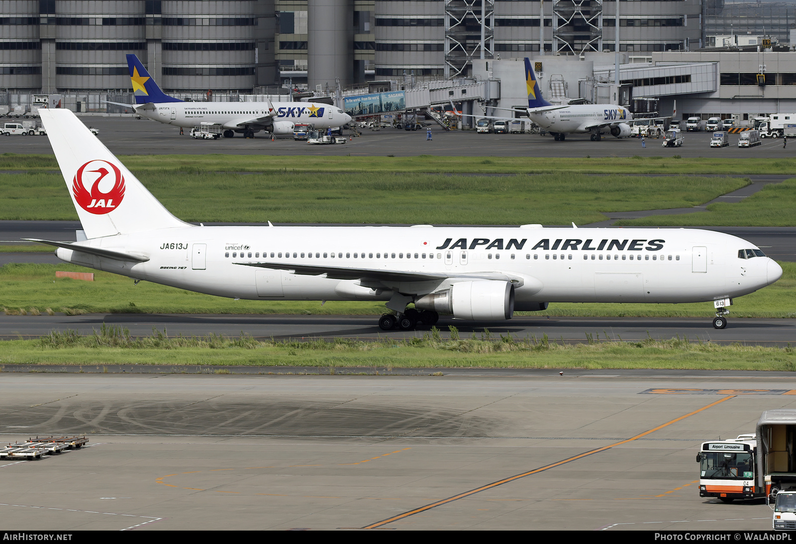Aircraft Photo of JA613J | Boeing 767-346/ER | Japan Airlines - JAL | AirHistory.net #738378