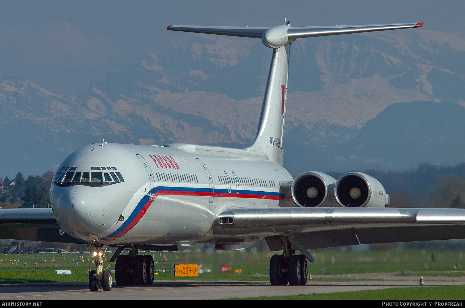 Aircraft Photo of RA-86468 | Ilyushin Il-62MK | Rossiya - Special Flight Detachment | AirHistory.net #738485