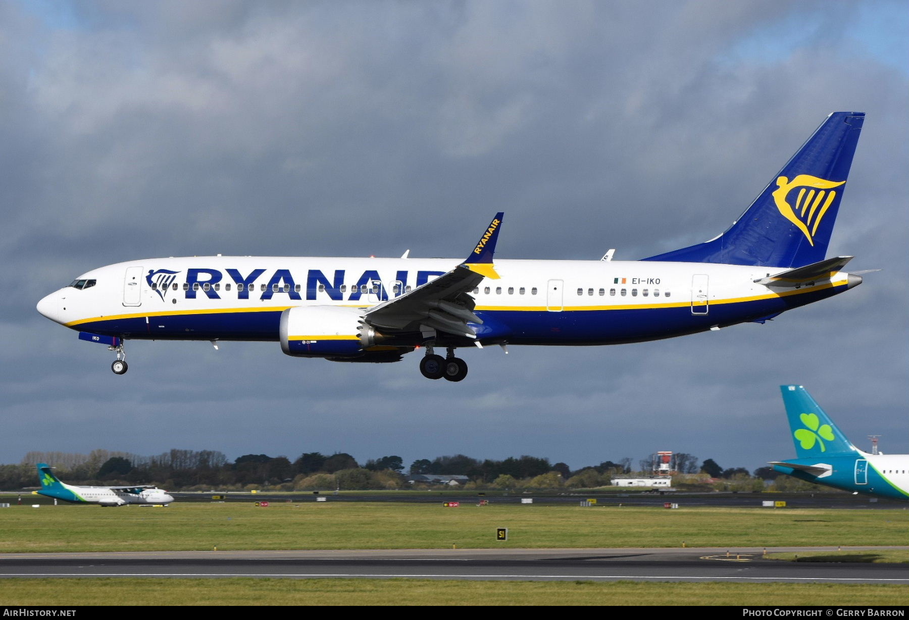 Aircraft Photo of EI-IKO | Boeing 737-8200 Max 200 | Ryanair | AirHistory.net #738490
