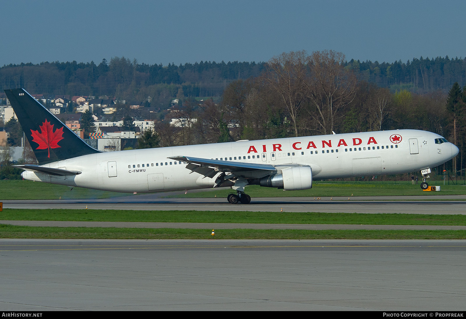 Aircraft Photo of C-FMWU | Boeing 767-333/ER | Air Canada | AirHistory.net #738545