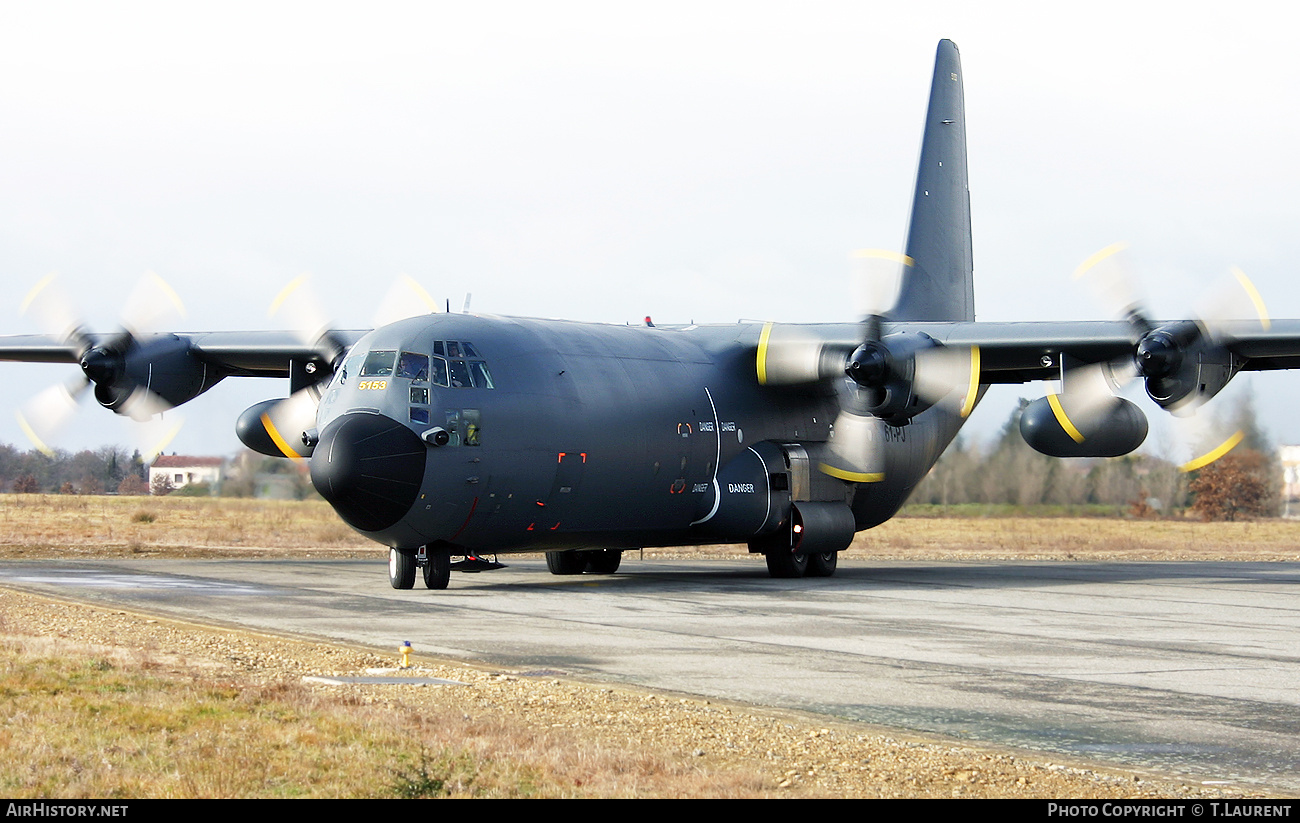 Aircraft Photo of 5153 | Lockheed C-130H-30 Hercules (L-382) | France - Air Force | AirHistory.net #738613