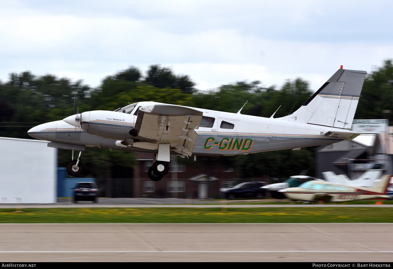 Aircraft Photo of C-GIND | Piper PA-34-200T Seneca II | AirHistory.net #738651