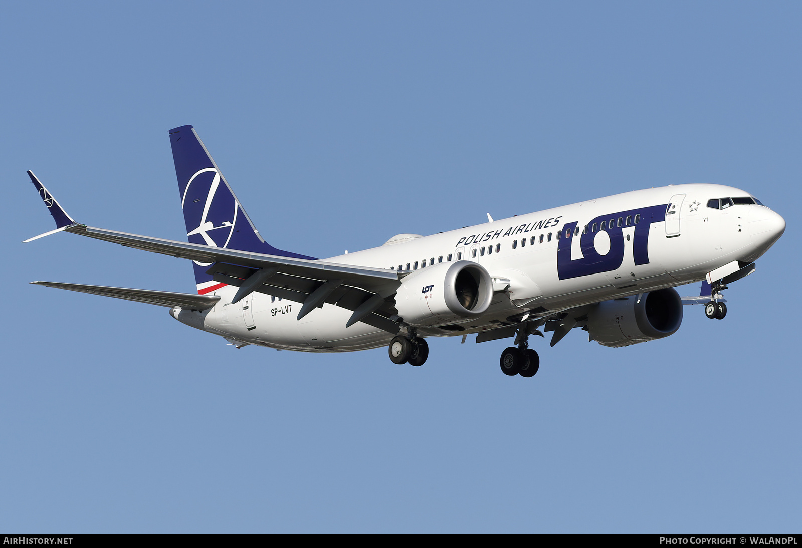 Aircraft Photo of SP-LVT | Boeing 737-8 Max 8 | LOT Polish Airlines - Polskie Linie Lotnicze | AirHistory.net #738668