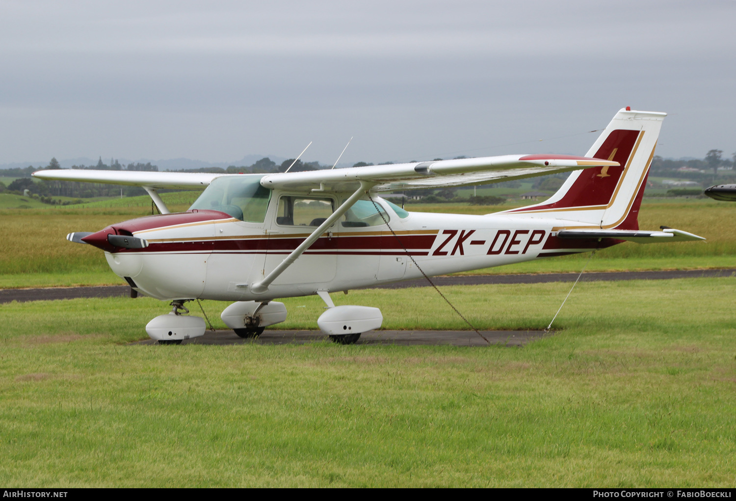 Aircraft Photo of ZK-DEP | Cessna 172K Skyhawk | Nairn Air | AirHistory.net #738758