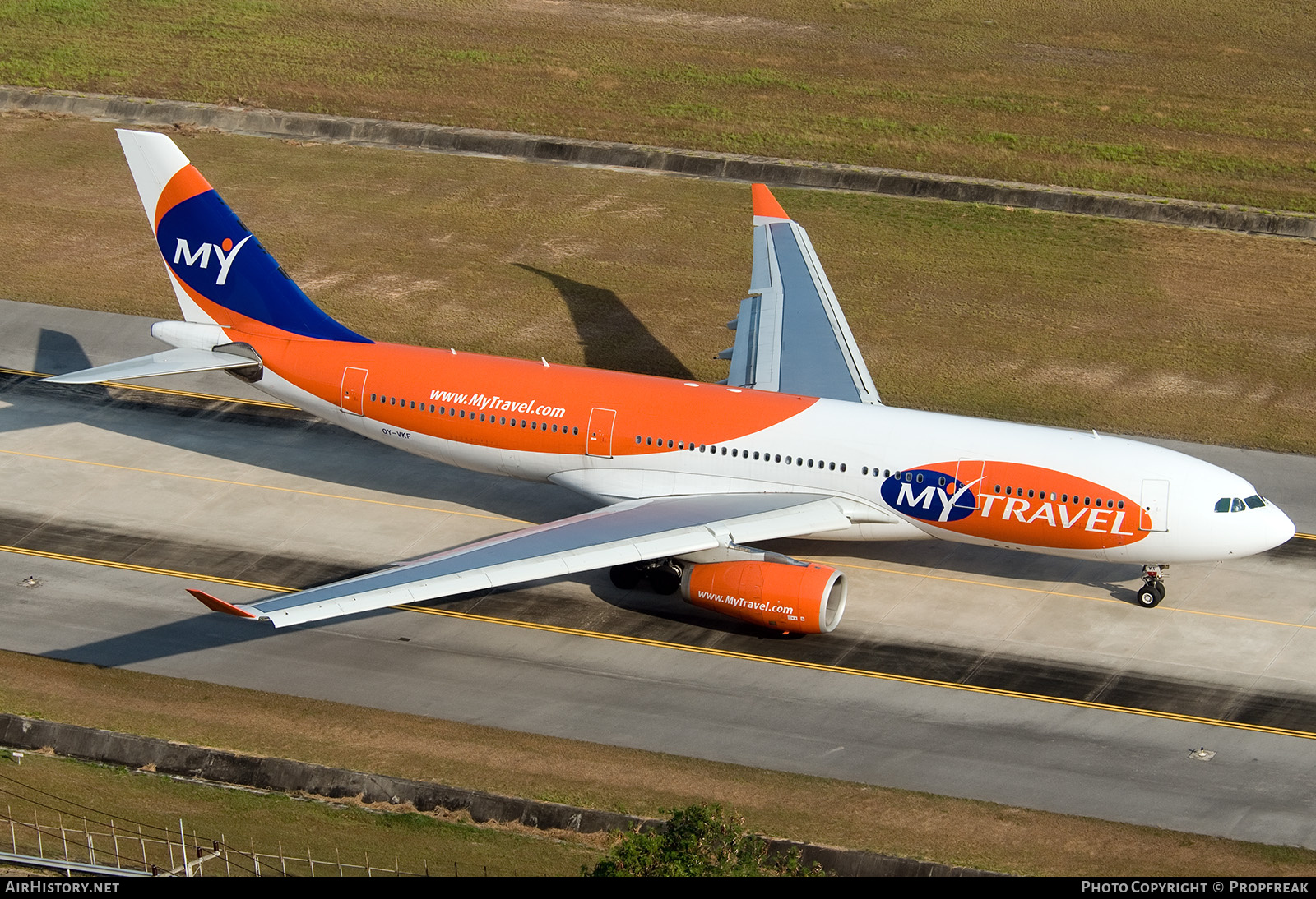 Aircraft Photo of OY-VKF | Airbus A330-243 | MyTravel Airways | AirHistory.net #738919