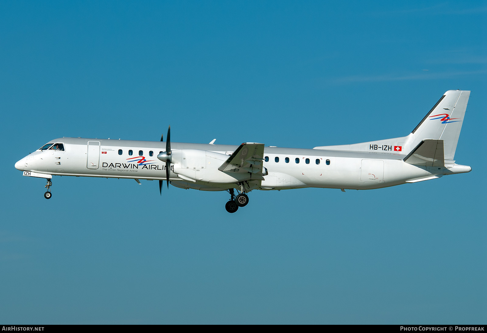 Aircraft Photo of HB-IZH | Saab 2000 | Darwin Airline | AirHistory.net #738928