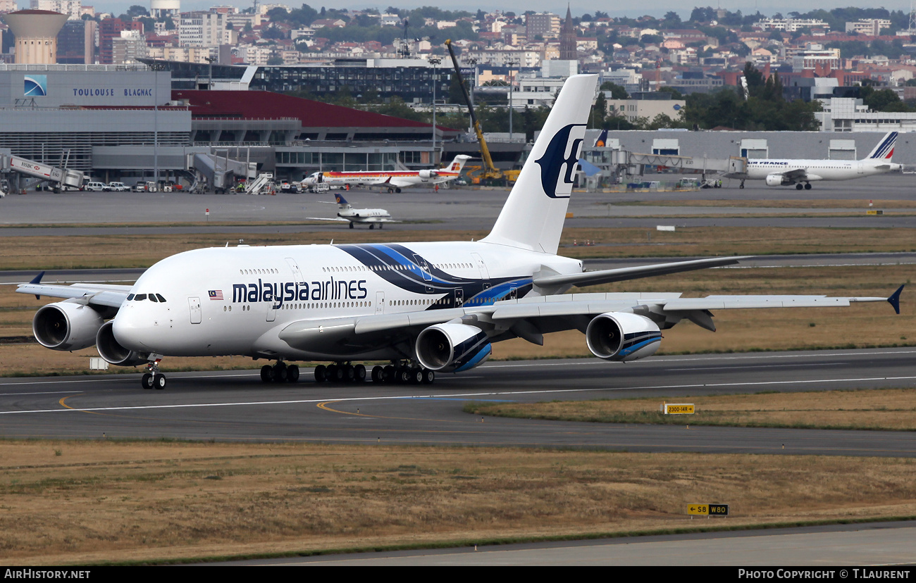 Aircraft Photo of 9M-MNB | Airbus A380-841 | Malaysia Airlines | AirHistory.net #738936