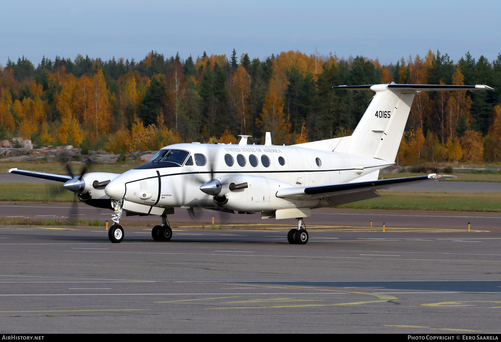 Aircraft Photo of 84-0165 / 40165 | Beech C-12U-3 Huron (B200C) | USA - Army | AirHistory.net #738952