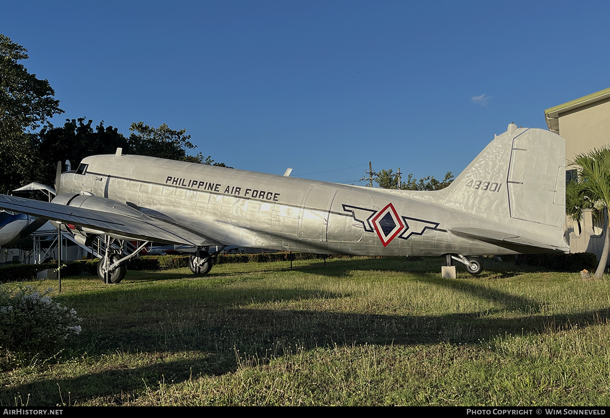 Aircraft Photo of 48301 | Douglas VC-47D Skytrain | Philippines - Air Force | AirHistory.net #738994