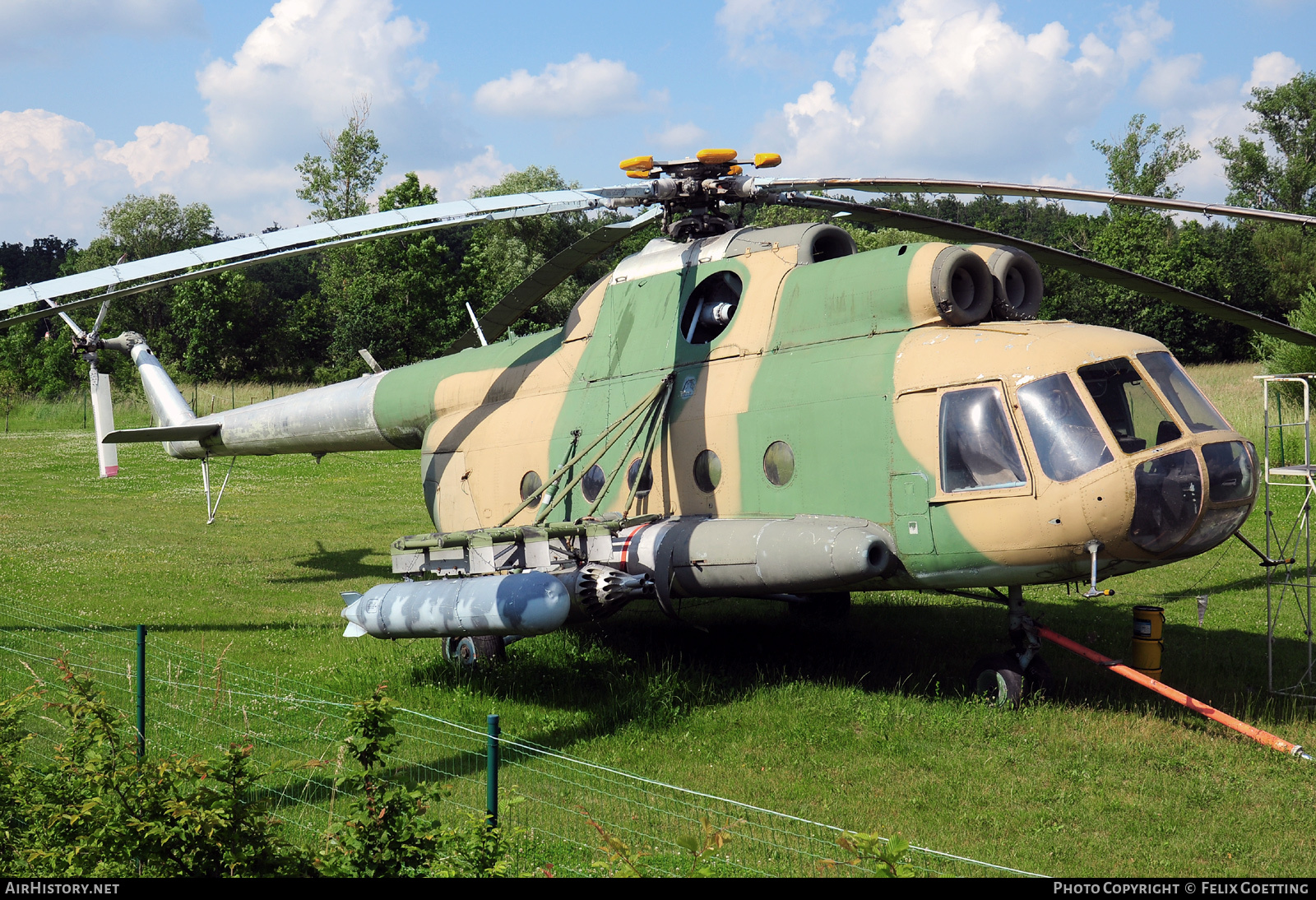 Aircraft Photo of 6207 | Mil Mi-8TB | Hungary - Air Force | AirHistory.net #739118