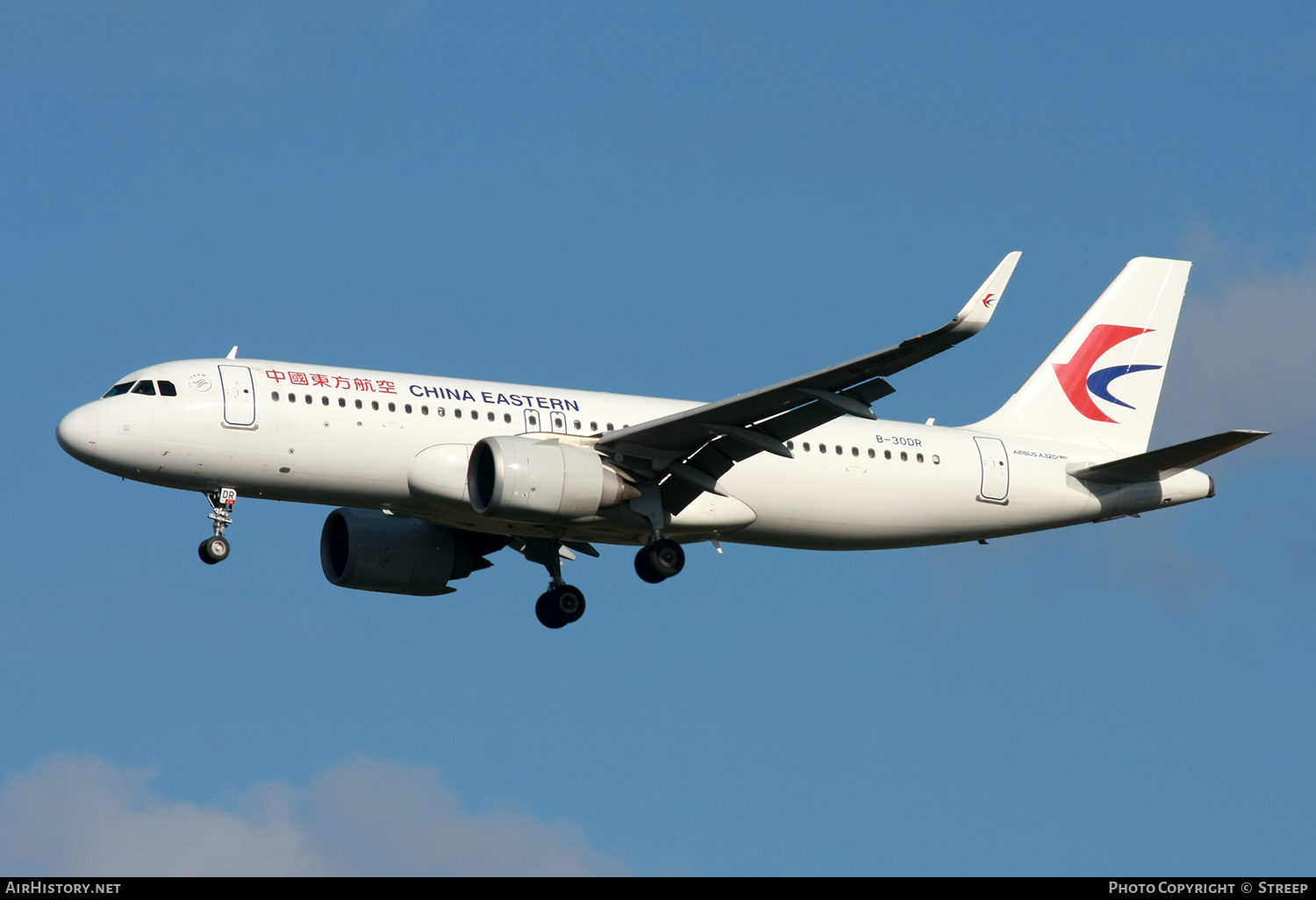 Aircraft Photo of B-30DR | Airbus A320-251N | China Eastern Airlines | AirHistory.net #739202