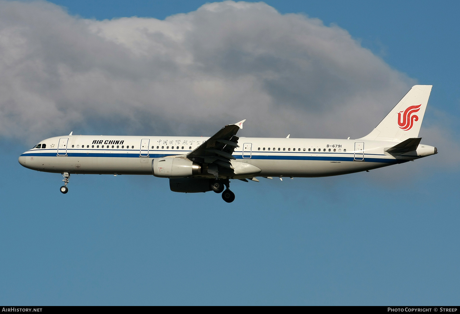 Aircraft Photo of B-6791 | Airbus A321-231 | Air China | AirHistory.net #739231