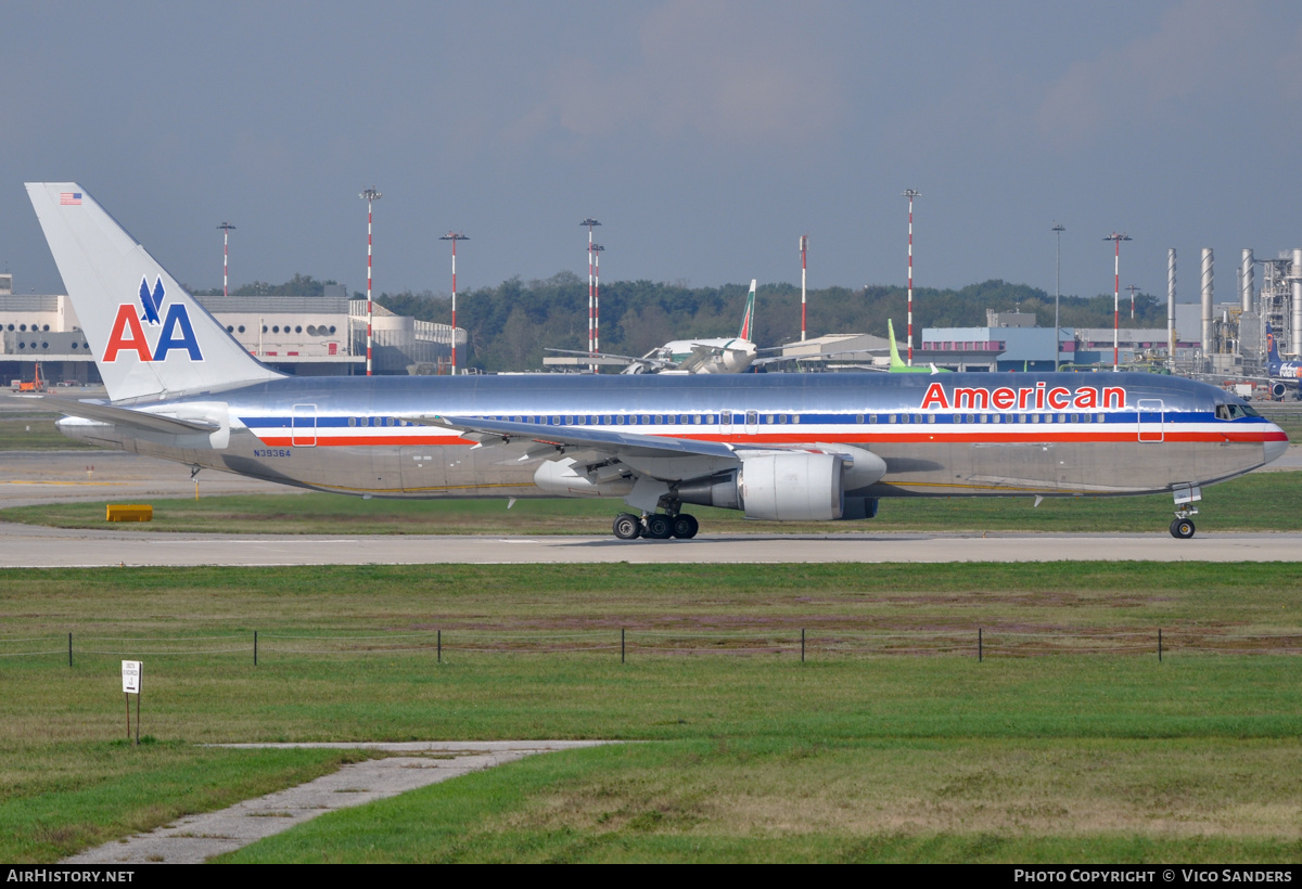 Aircraft Photo of N39364 | Boeing 767-323/ER | American Airlines | AirHistory.net #739239