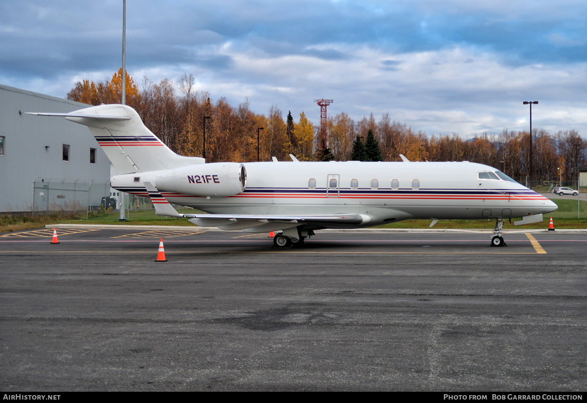Aircraft Photo of N21FE | Bombardier Challenger 300 (BD-100-1A10) | AirHistory.net #739311