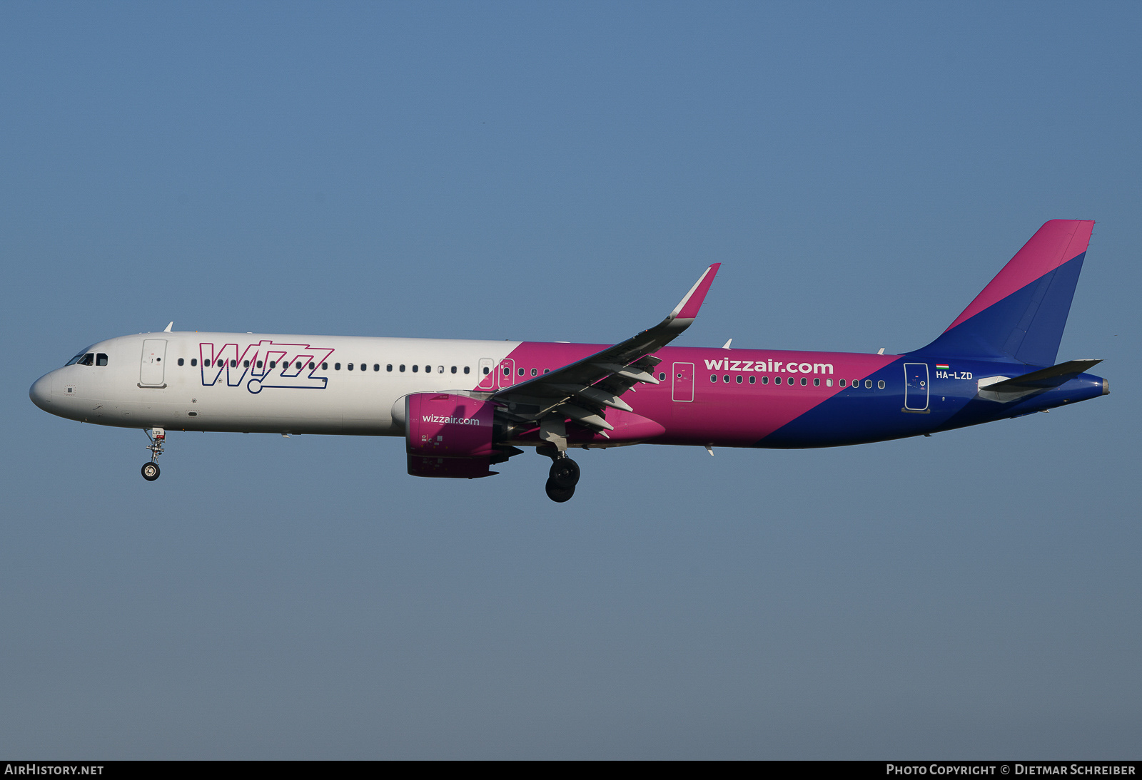 Aircraft Photo of HA-LZD | Airbus A321-271NX | Wizz Air | AirHistory.net #739348