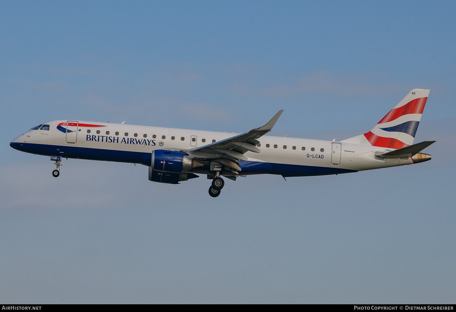 Aircraft Photo of G-LCAD | Embraer 190SR (ERJ-190-100SR) | British Airways | AirHistory.net #739357