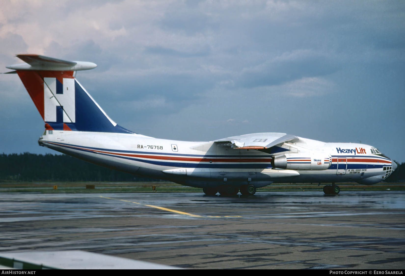 Aircraft Photo of RA-76758 | Ilyushin Il-76TD | HeavyLift Cargo Airlines | AirHistory.net #739364