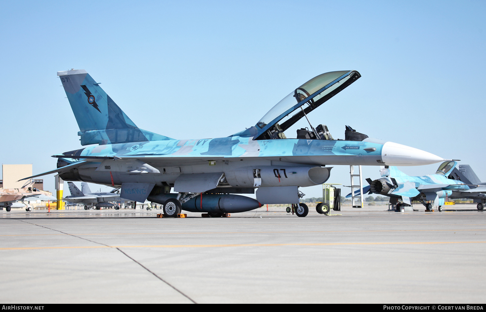 Aircraft Photo of 920461 | General Dynamics F-16B Fighting Falcon | USA - Navy | AirHistory.net #739469