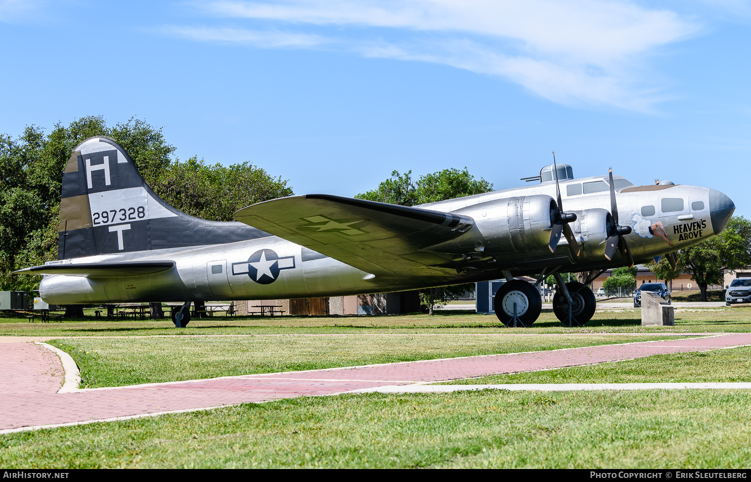 Aircraft Photo of 42-97328 / 297328 | Boeing TB-17G Flying Fortress | USA - Air Force | AirHistory.net #739683