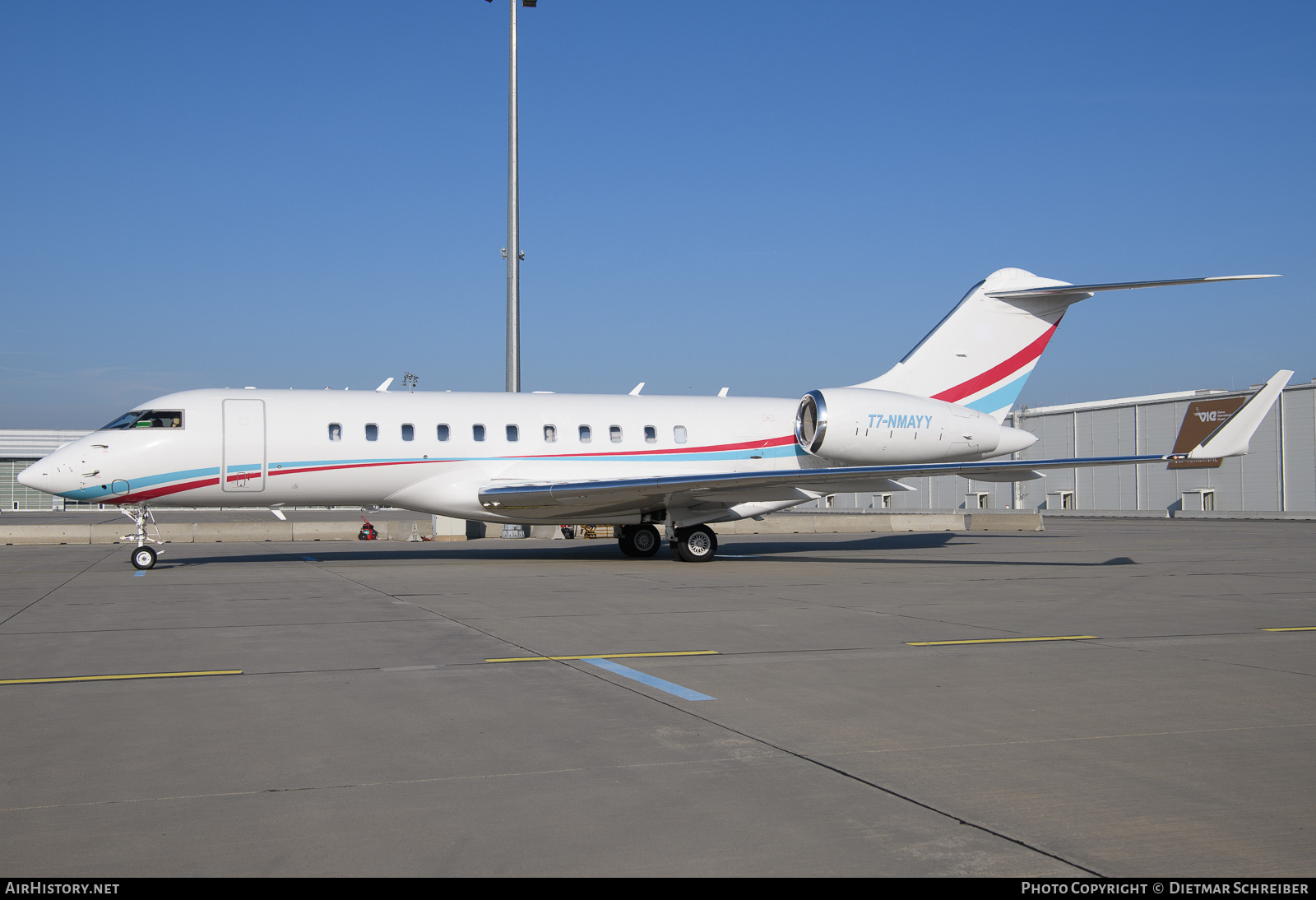 Aircraft Photo of T7-NMAYY | Bombardier Global 5500 (BD-700-1A11) | AirHistory.net #739716