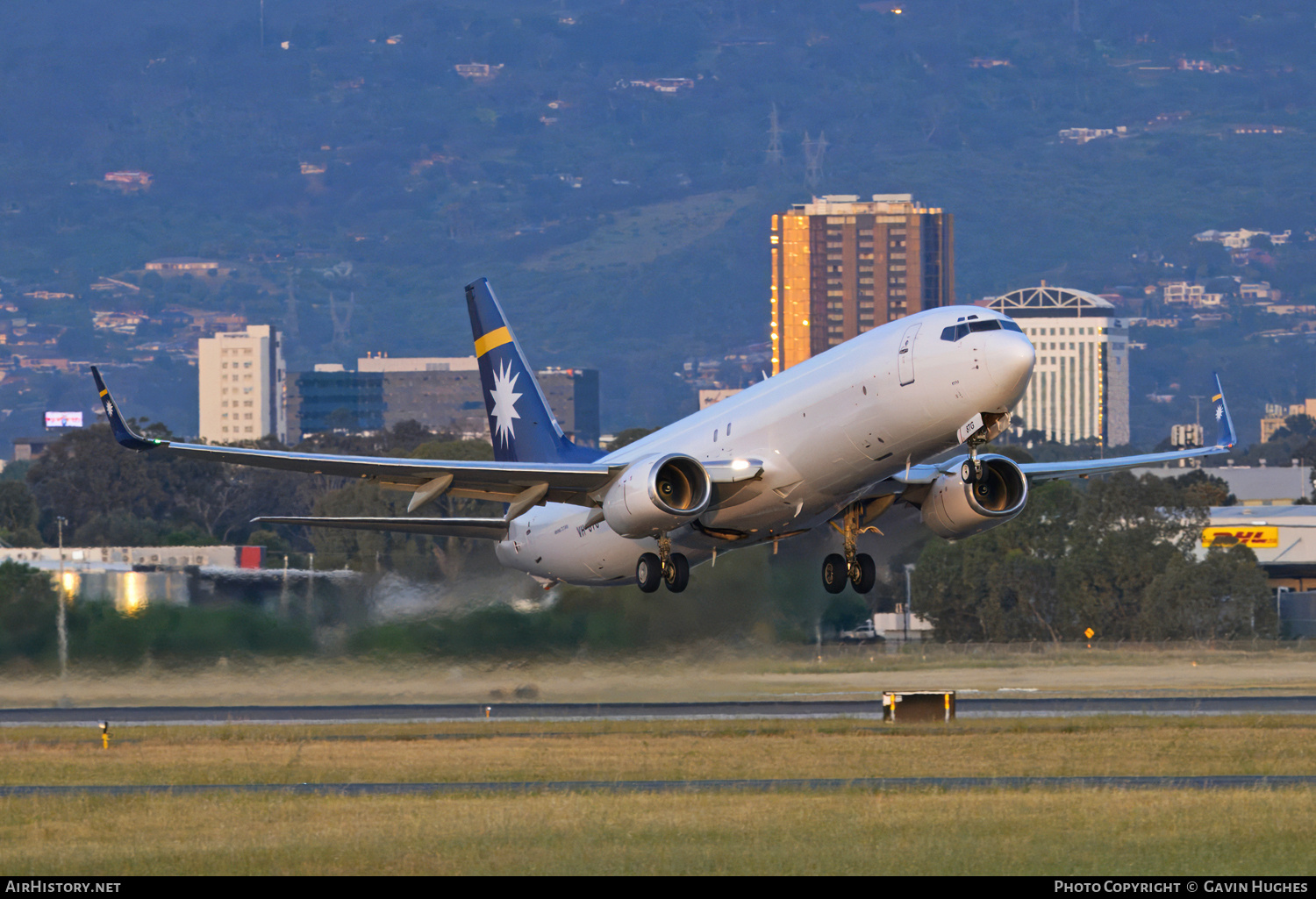 Aircraft Photo of VH-8TG | Boeing 737-86N(SF) | AirHistory.net #739885