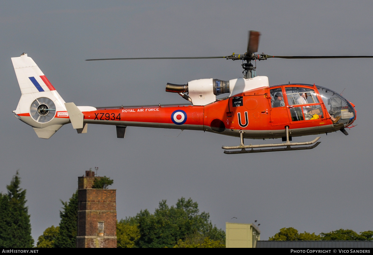 Aircraft Photo of G-CBSI / XZ934 | Aerospatiale SA-341D Gazelle HT3 | UK - Air Force | AirHistory.net #739886