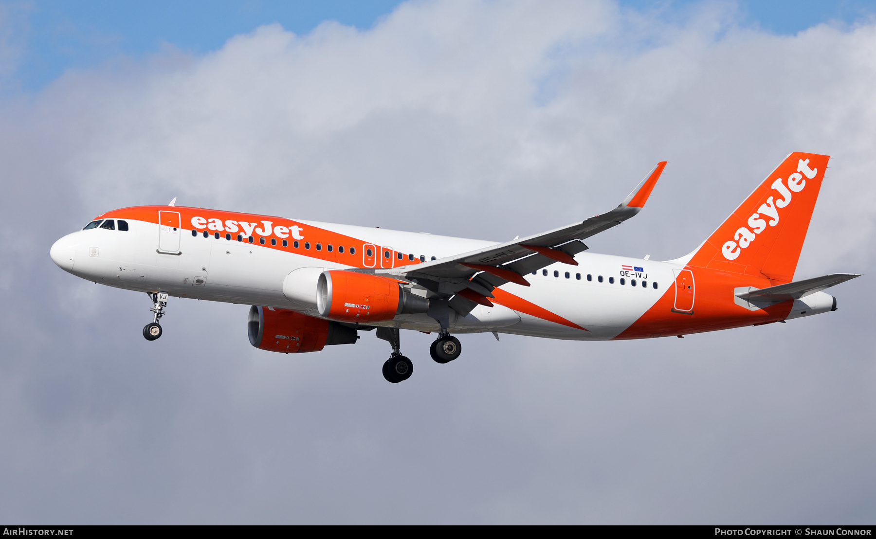 Aircraft Photo of OE-IVJ | Airbus A320-214 | EasyJet | AirHistory.net #740024