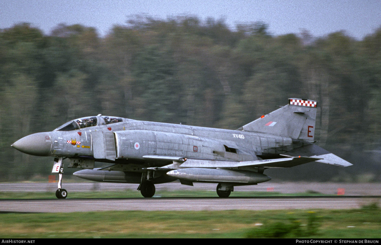 Aircraft Photo of XV410 | McDonnell Douglas F-4M Phantom FGR2 | UK - Air Force | AirHistory.net #740040