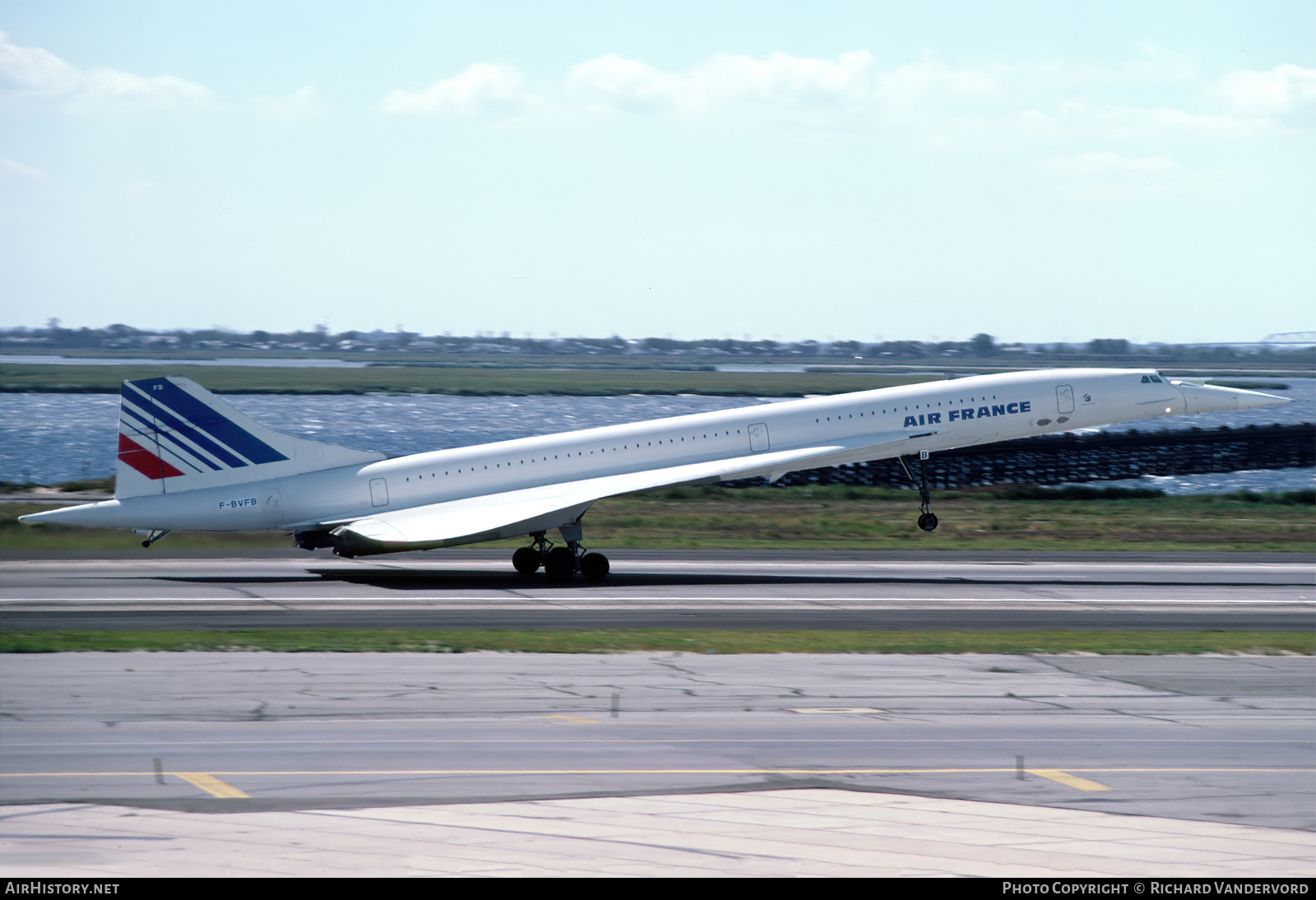 Aircraft Photo of F-BVFB | Aerospatiale-BAC Concorde 101 | Air France | AirHistory.net #740108