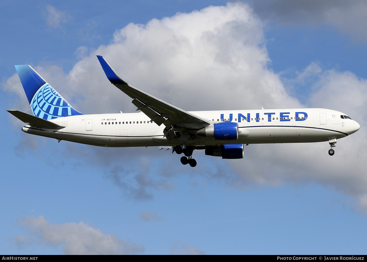 Aircraft Photo of N672UA | Boeing 767-322/ER | United Airlines | AirHistory.net #740322