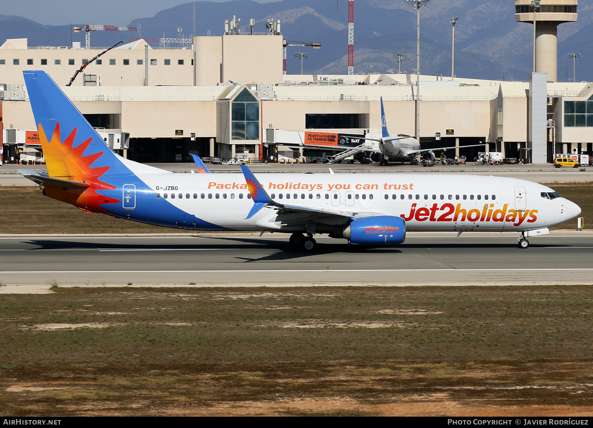 Aircraft Photo of G-JZBG | Boeing 737-800 | Jet2 Holidays | AirHistory.net #740361