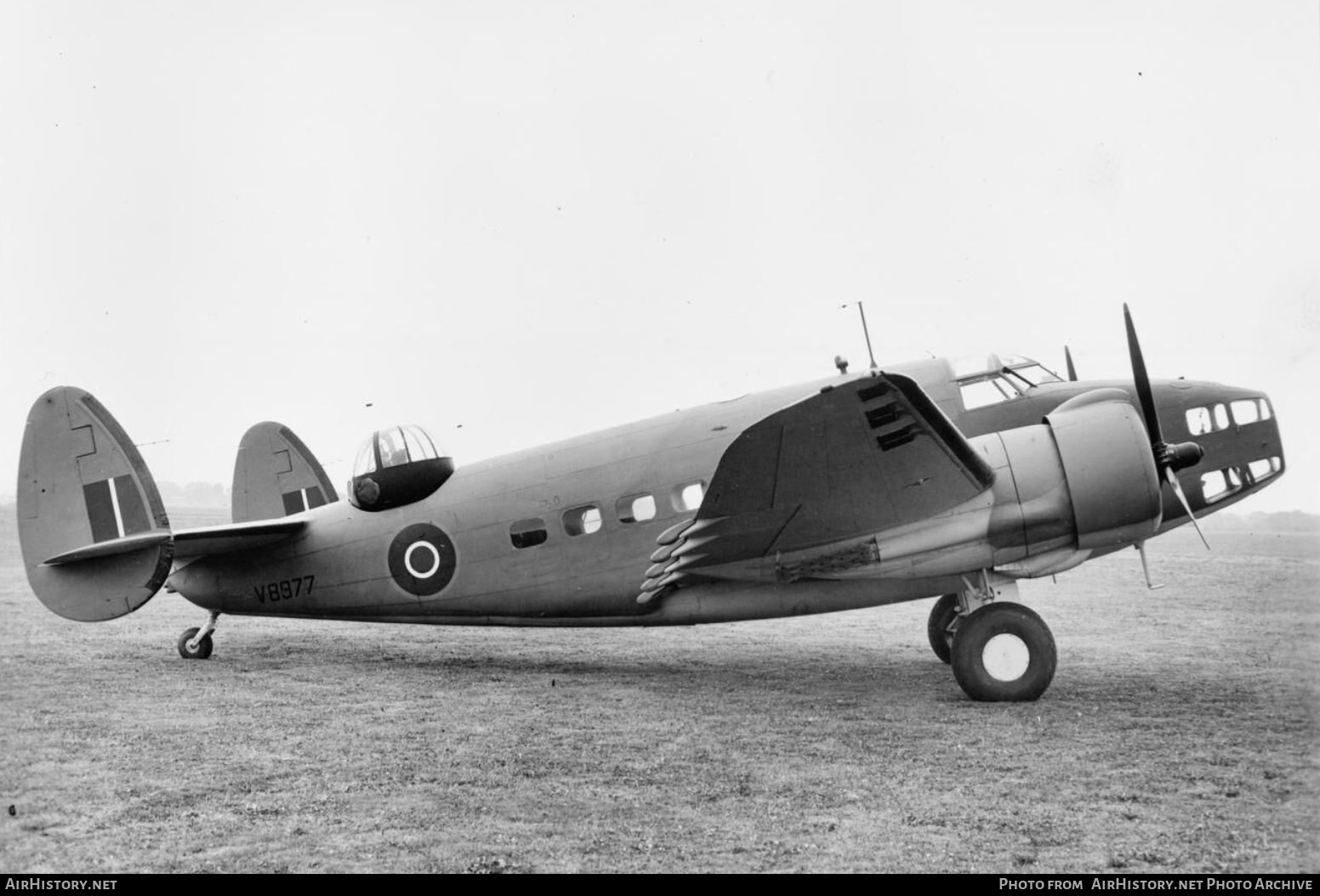 Aircraft Photo of V8977 | Lockheed 414 Hudson Mk.III | UK - Air Force | AirHistory.net #740433
